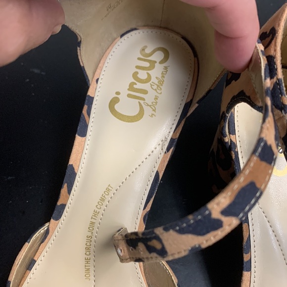 Heels - Picture 3 of 6